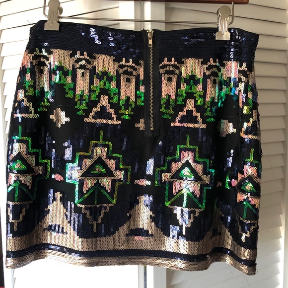 Sequin mini skirt - Picture 2 of 3